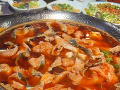 -老船舫·现做活鲜鱼馆(东郊记忆店)