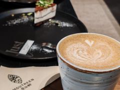 -壹山树咖啡(西港花园店)