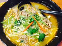 -老妈米线(港龙店)