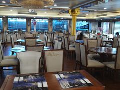 大堂-新龙船黄浦江餐饮游船官方自营店