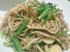 -梅飞酒家(名辉豪庭店)