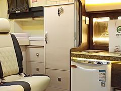-上海汽车会展中心