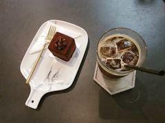 -UNI UNI(环亚凯瑟琳店)