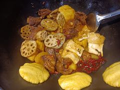 -袁小二大东北铁锅炖(吉祥村总部)