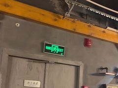 -伯爵·沉浸式超级密室·直营店