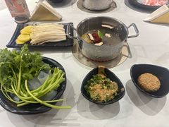 -呷哺呷哺 黄金牧场 (新中关购物中心店)