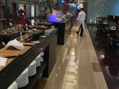 -圣丰索菲特·2 On 988 Café 自助餐厅