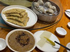 -荣家小吃(紫阳街店)