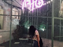 -有猫主题·治愈系猫咖(曾厝垵店)