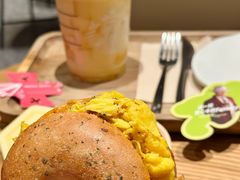 -星巴克臻选(万象前海店)