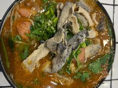 -肥汁米蘭香港米线(长宁来福士店)