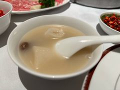 招牌松茸清汤底-洋房火锅(新天地店)