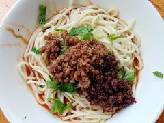 -杨伯英传统杂酱面