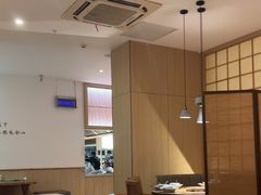 -蜜桃餐厅·伴山(湖滨商业街店)