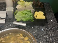 -一席地·本地鸡窝·杭帮鸡火锅(萧山银隆百货店)