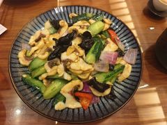 -龙悦湾酒家·八阵鱼生·渔人码头店