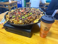 -老周炒拨拉(甘州总店)