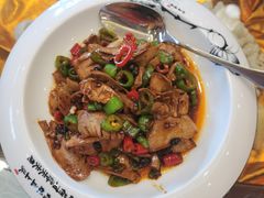 -快乐海鲜城(虎泉街店)