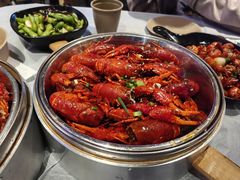 -巴厘龙虾·榜首油焖大虾(音乐学院·沿江酒馆店)