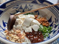 豆花米线-蜗牛小馆醉乡民谣云南菜(惠新西里店)