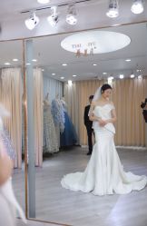 -台湾蔡美月婚纱租赁