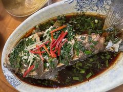 -芦茨金富饭庄·25年老字号·专做稻草鸡