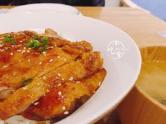 照烧鸡排饭-小句号·精致料理(江南环球港店)