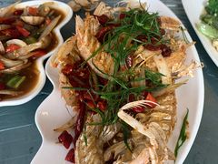 -覃记海鲜美食餐厅