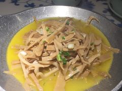 -小菜园新徽菜(镇江京口吾悦店)