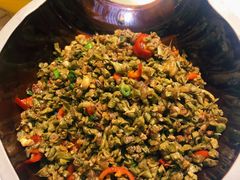 坛香脆豆角-阿瓦山寨·湘菜现炒·剁椒鱼头王(咸阳总店)