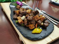 -胡记饭店(保工街店)