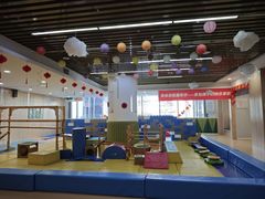 -亲亲袋鼠托育早教·思维专注力·棕熊英语(鼓楼恒力城店)