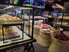 面包甜点陈列柜-蓝鲸湾汤泉(包河店)