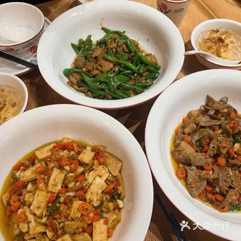 作为一个广州人很爱吃湘菜这种什么样的体验