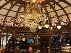 -B&C黄油与面包·THE GARDEN BAKERY概念店(世纪汇店)