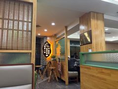 -啊美丽炭火烤肉(滑翔一店)