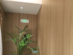 -狼头山火锅 KTV欢唱·烤串(理工大学店)