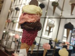 -VENCHI 闻绮(上海佛罗伦萨小镇店)
