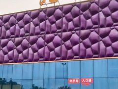 -北流停车区-停车场