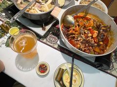 -刘姐啤酒鱼民族演艺餐厅(西街总店)