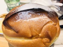 -港丽餐厅(高德置地店)