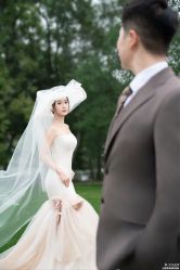 -雪中彩影婚纱摄影·微光艺术中心