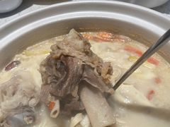 -三人行骨头王火锅(长寿店)