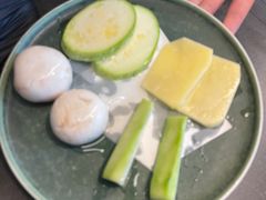 -铭牛烧肉·和牛海鲜自助(高新月牙湖店)