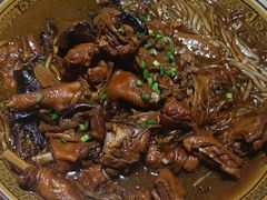 -老码头黑皮肘子锅包肉(赣水路店)