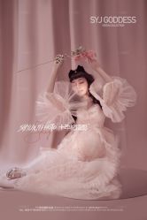 点击看大图 -十孕纪高端孕妇亲子摄影