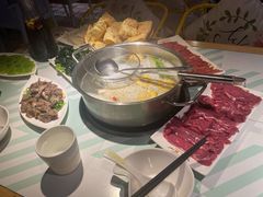 -花田煮鲜牛肉火锅(钟楼众汇店)