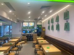 -蒙自源米线大王(花园城商场店)