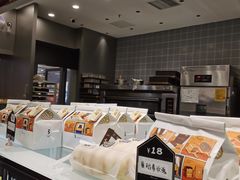 面包甜点陈列柜-糖涩(新佳丽店)