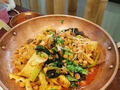 -成都你六姐·牛肉冒菜(城市集市合生汇店)